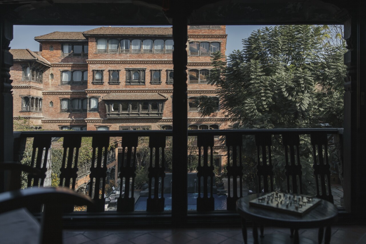 A Courtyard View, Unhurried